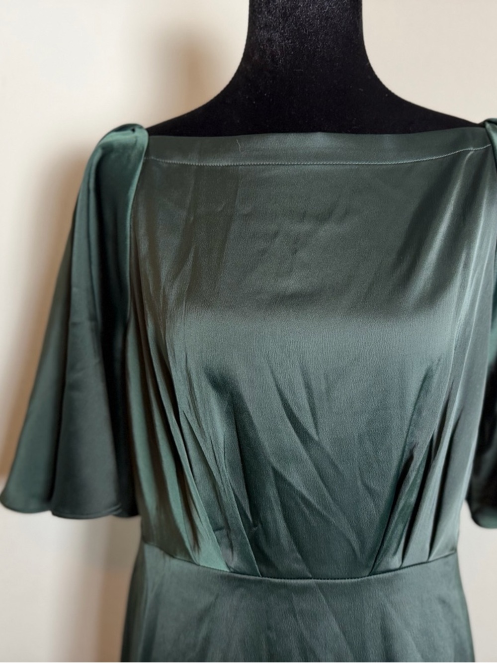 Banana Republic Emerald Green Satin Dress Size 8 Midi Flutter Sleeve Elegant NWT - Picture 11 of 15